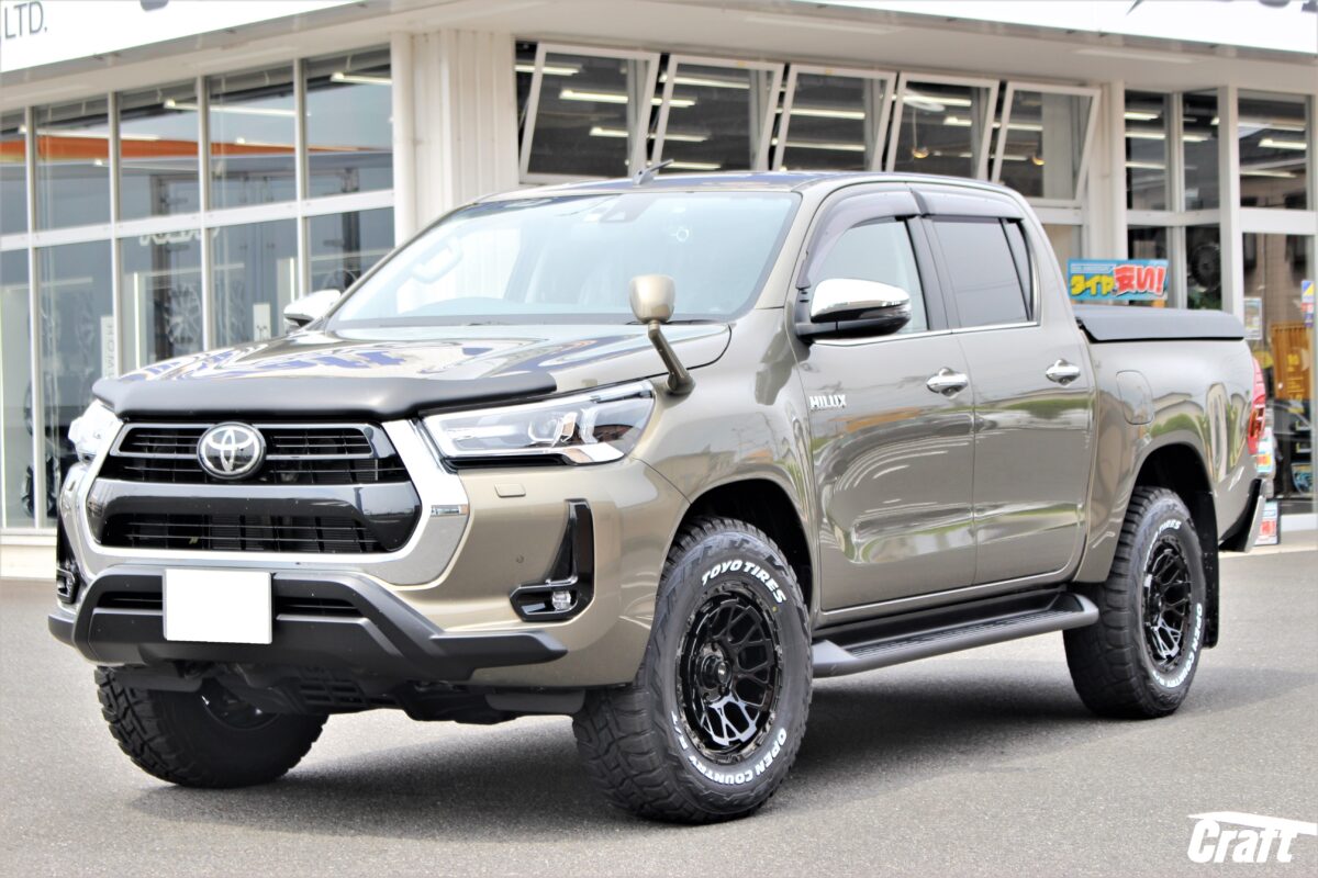 HILUX gun125 ハイラックス マッドフラップ 社外品 Fは新品